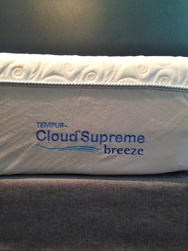 Cloud Supreme Breeze