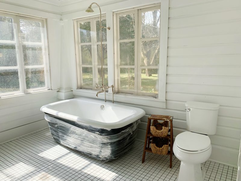 Master Bath Tub