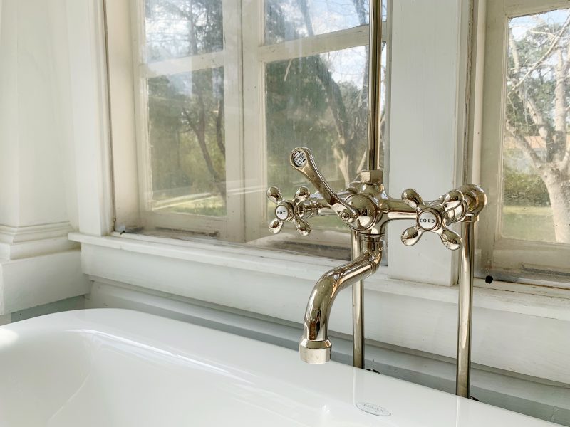 Master Tub Fixtures